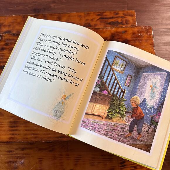 Vintage 1992 First Story Book The Tooth Fairy Hardcover Book - Picture 5 of 8